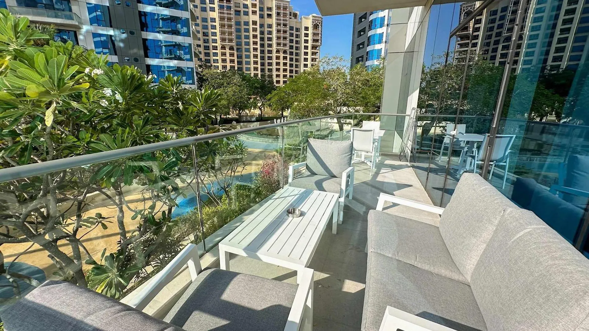 Sunset View Apartment In Oceana Ντουμπάι Ηνωμένα Αραβικά Εμιράτα