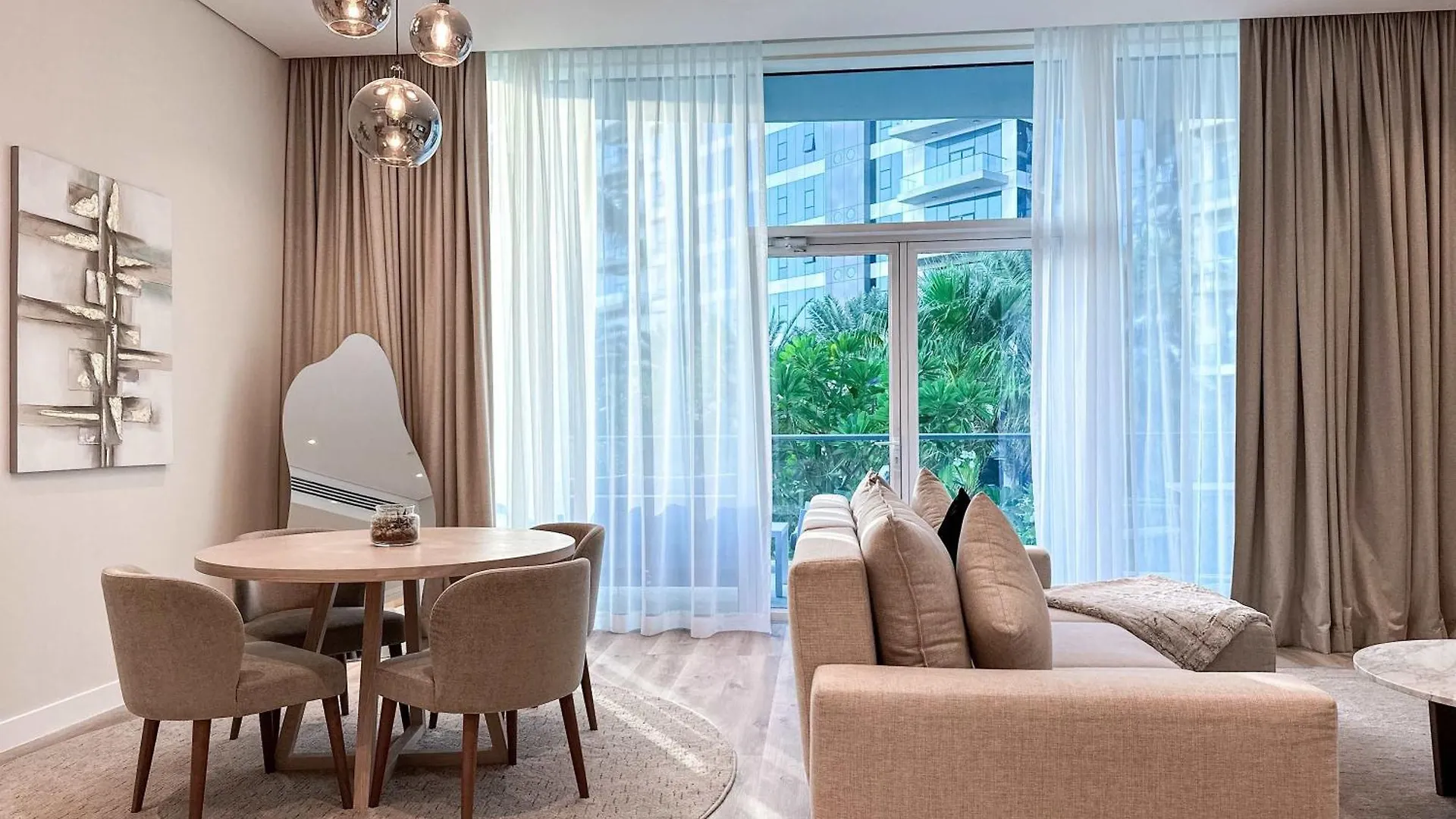 Sunset View Apartment In Oceana Ντουμπάι
